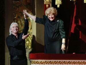 235. 2014 Окт 28 Оперный бал Е.Образцовой